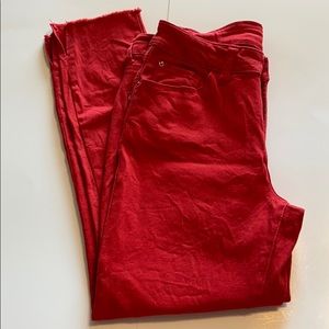 Tomato red Kensie Capri jeans